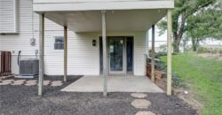 11015 NW Crooked Road, Kansas City, MO 64152