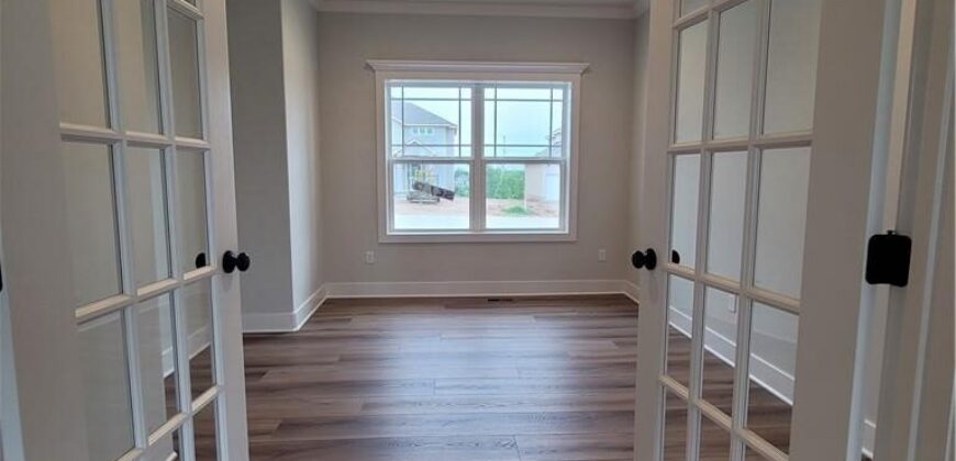 9021 N Colorado Avenue, Kansas City, MO 64156
