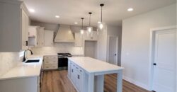9021 N Colorado Avenue, Kansas City, MO 64156