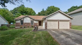 8520 N Campbell Street, Kansas City, MO 64155