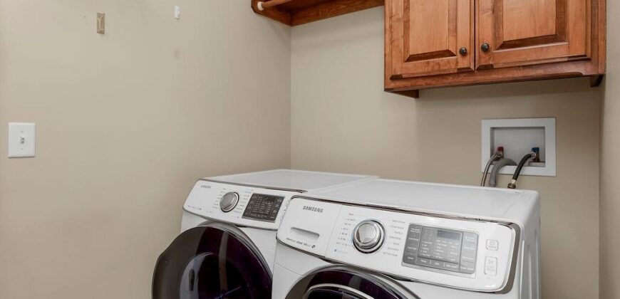 2004 NE 197th Court, Smithville, MO 64089
