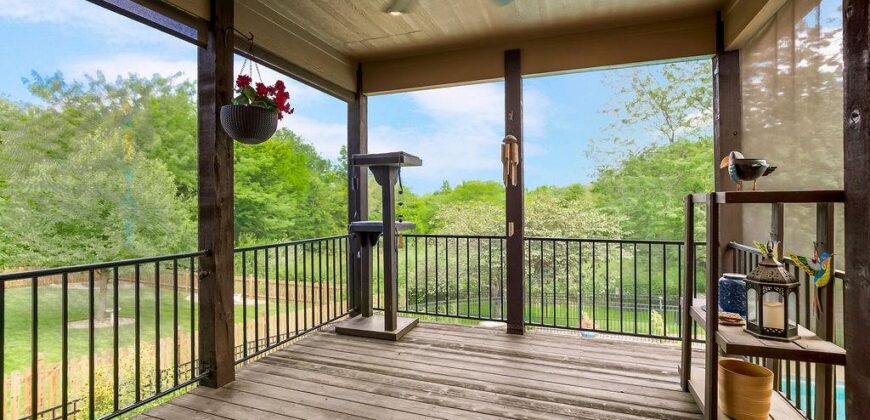 2004 NE 197th Court, Smithville, MO 64089