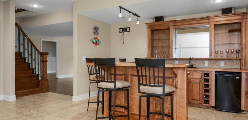 2004 NE 197th Court, Smithville, MO 64089