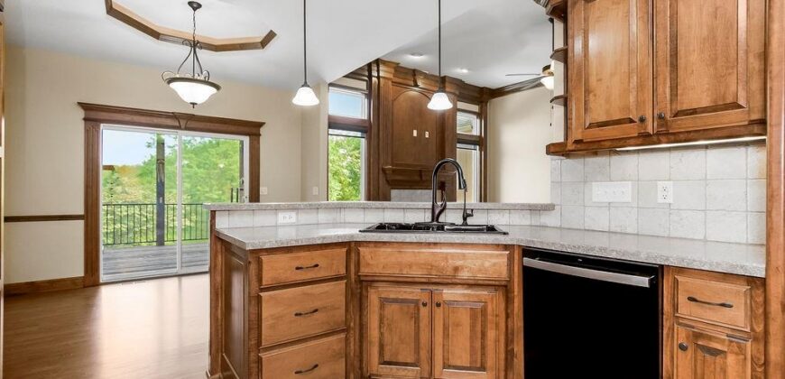 2004 NE 197th Court, Smithville, MO 64089
