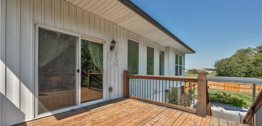 3704 NW 95th Street, Kansas City, MO 64154