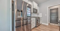 3704 NW 95th Street, Kansas City, MO 64154