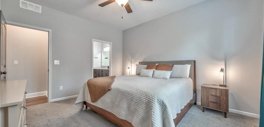 3704 NW 95th Street, Kansas City, MO 64154