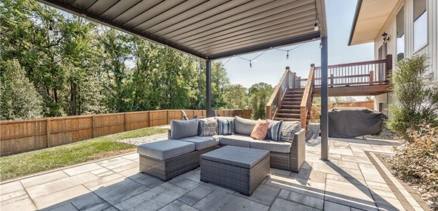 3704 NW 95th Street, Kansas City, MO 64154