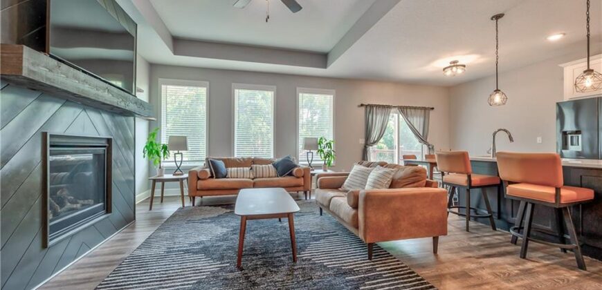 3704 NW 95th Street, Kansas City, MO 64154