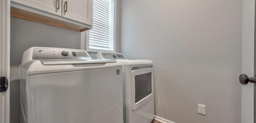 3704 NW 95th Street, Kansas City, MO 64154
