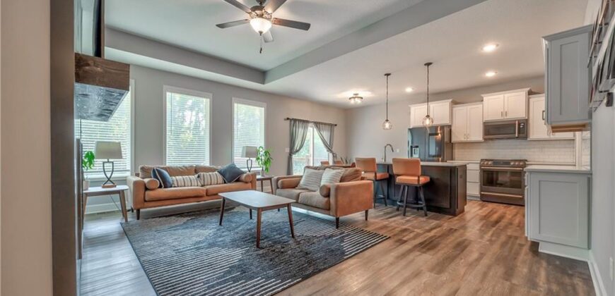 3704 NW 95th Street, Kansas City, MO 64154