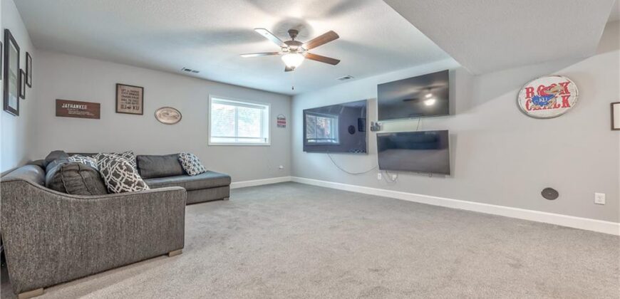 3704 NW 95th Street, Kansas City, MO 64154