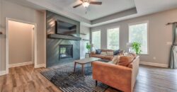 3704 NW 95th Street, Kansas City, MO 64154