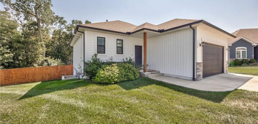 3704 NW 95th Street, Kansas City, MO 64154