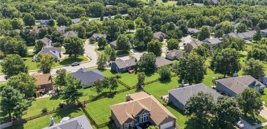 13460 Timber Park Drive, Platte City, MO 64079