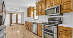 9613 N Locust Drive, Kansas City, MO 64155