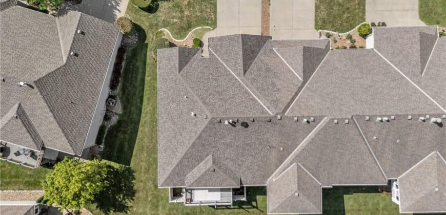 9613 N Locust Drive, Kansas City, MO 64155