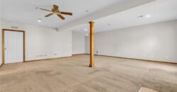 9613 N Locust Drive, Kansas City, MO 64155