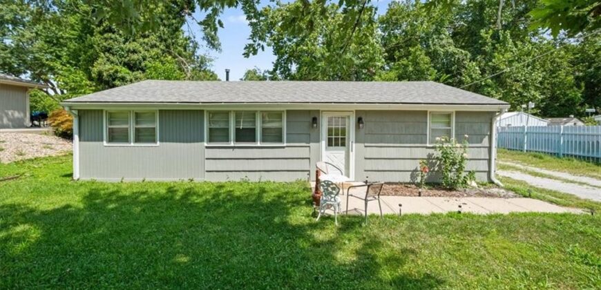 6509 River Road, Pleasant Valley, MO 64068