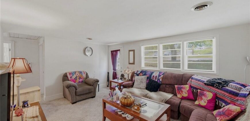 6509 River Road, Pleasant Valley, MO 64068