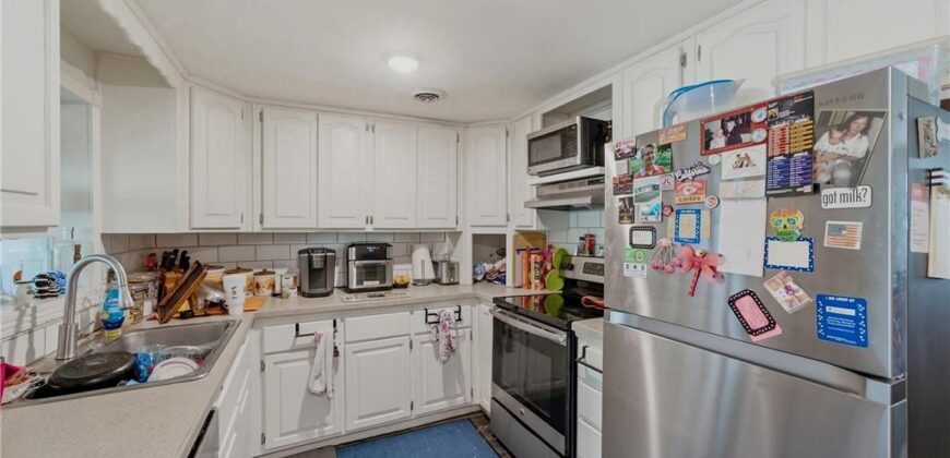 6509 River Road, Pleasant Valley, MO 64068