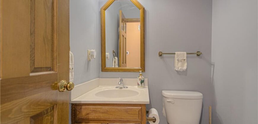 4602 NW 58th Terrace, Kansas City, MO 64151