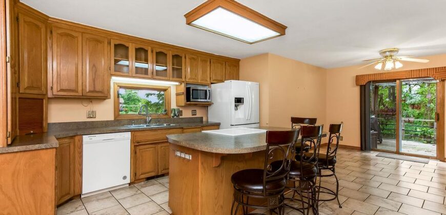 24825 Countryview Drive, Kearney, MO 64060