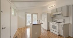 6904 NW Belvidere Parkway, Kansas City, MO 64152