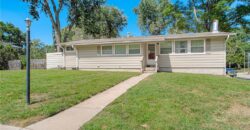 6904 NW Belvidere Parkway, Kansas City, MO 64152