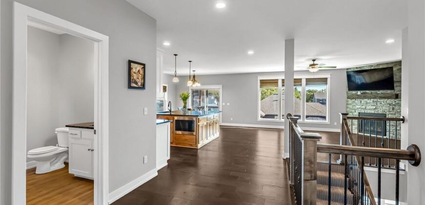 8615 NW 74th Terrace, Kansas City, MO 64152