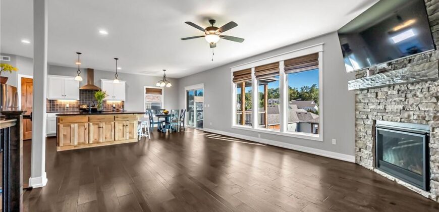8615 NW 74th Terrace, Kansas City, MO 64152
