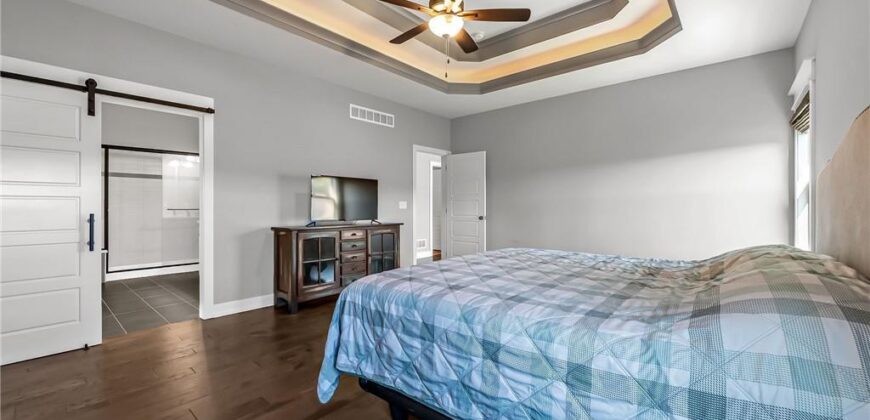 8615 NW 74th Terrace, Kansas City, MO 64152