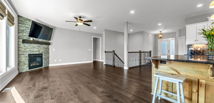 8615 NW 74th Terrace, Kansas City, MO 64152