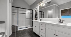8615 NW 74th Terrace, Kansas City, MO 64152