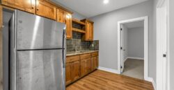 8615 NW 74th Terrace, Kansas City, MO 64152
