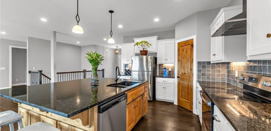 8615 NW 74th Terrace, Kansas City, MO 64152