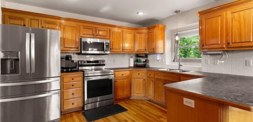 8530 NE 109th Terrace, Kansas City, MO 64157
