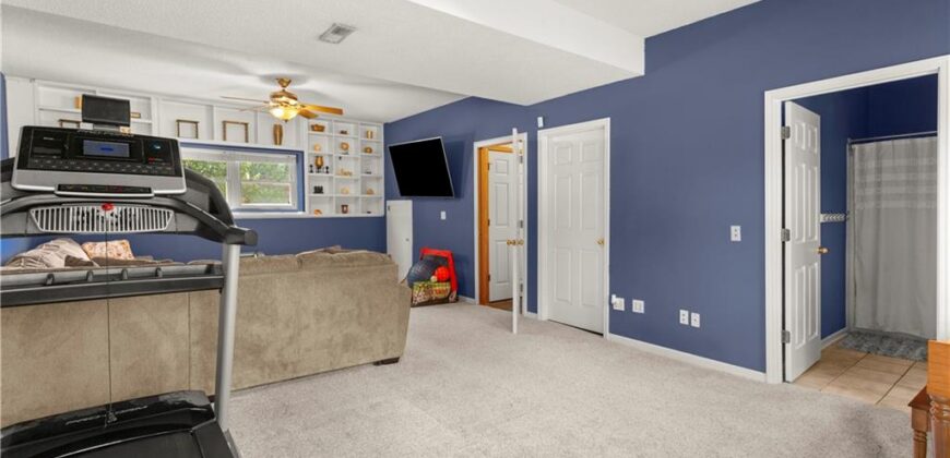 8530 NE 109th Terrace, Kansas City, MO 64157