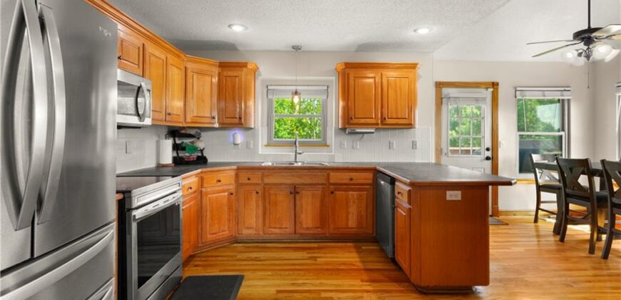8530 NE 109th Terrace, Kansas City, MO 64157