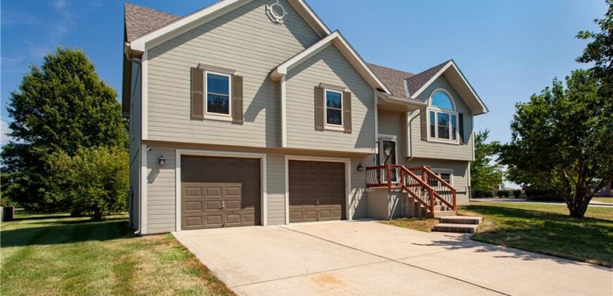 8530 NE 109th Terrace, Kansas City, MO 64157
