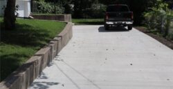 403 NE 41st Street, Kansas City, MO 64116