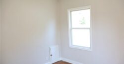 403 NE 41st Street, Kansas City, MO 64116