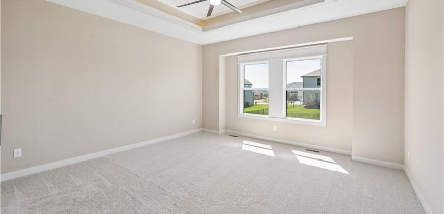 5782 NW Black Oak Court, Parkville, MO 64152