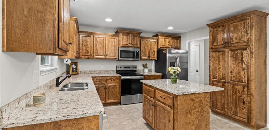 19304 Switchgrass Court, Smithville, MO 64089
