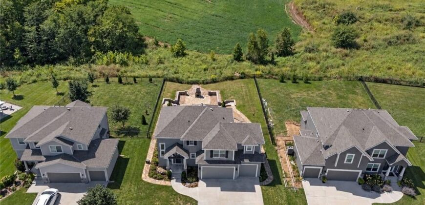 12740 N Imperial Drive, Platte City, MO 64079