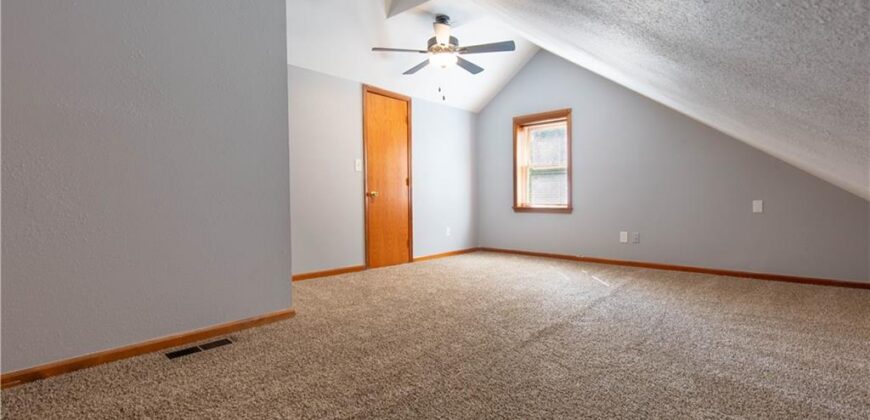 20 Schwartz Avenue, Excelsior Springs, MO 64024