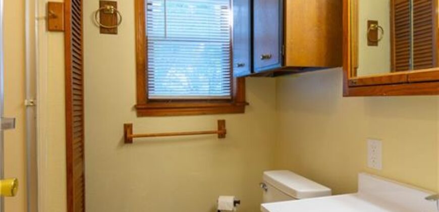 20 Schwartz Avenue, Excelsior Springs, MO 64024