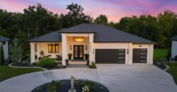 8685 NE Shoal Creek Valley Drive, Kansas City, MO 64157