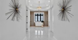 8685 NE Shoal Creek Valley Drive, Kansas City, MO 64157