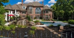 6006 Westshore Court, Kansas City, MO 64152